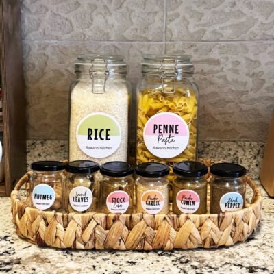 Alternative view of Half-colored personalized - English